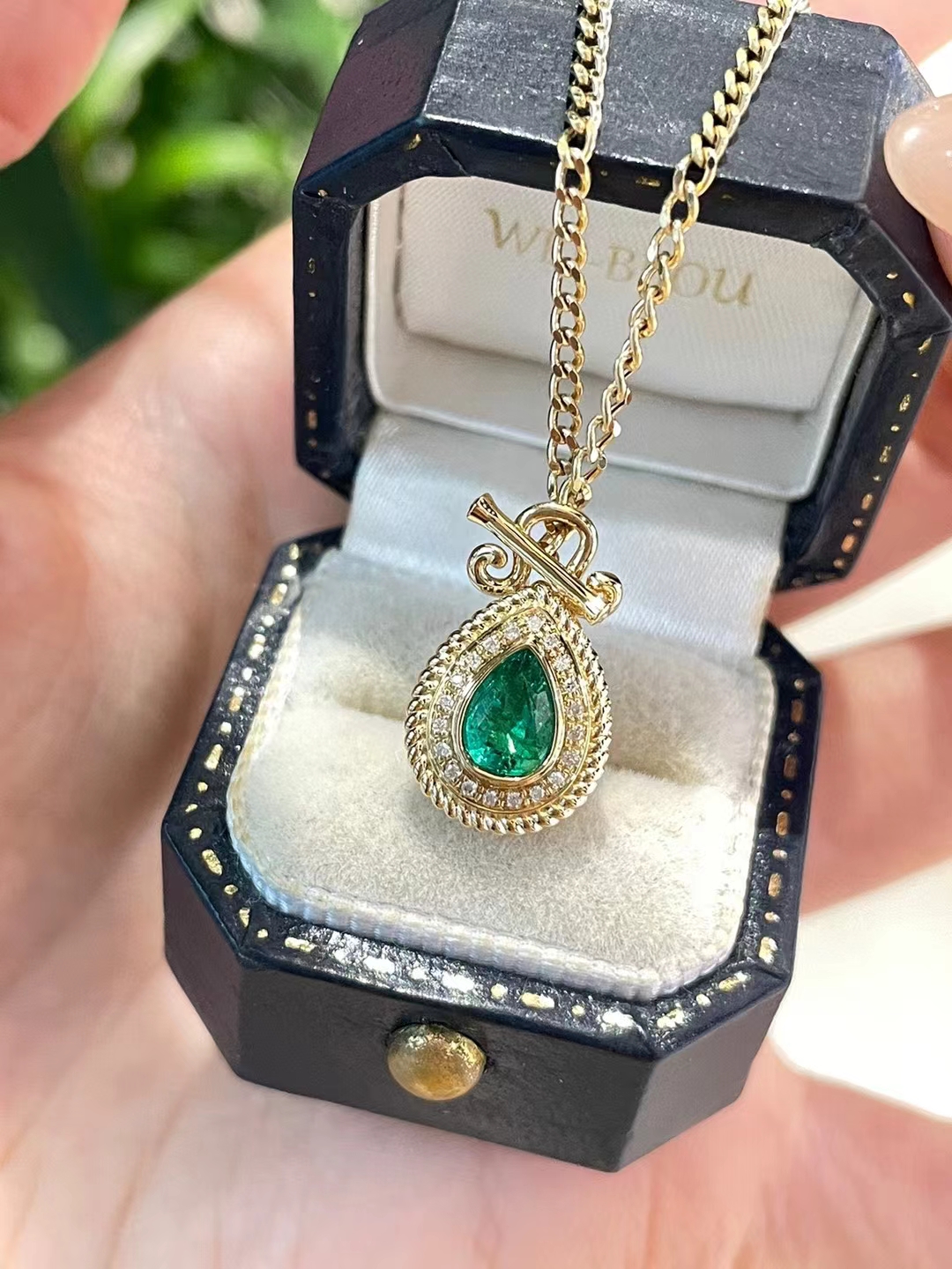 mmexport1736756367361