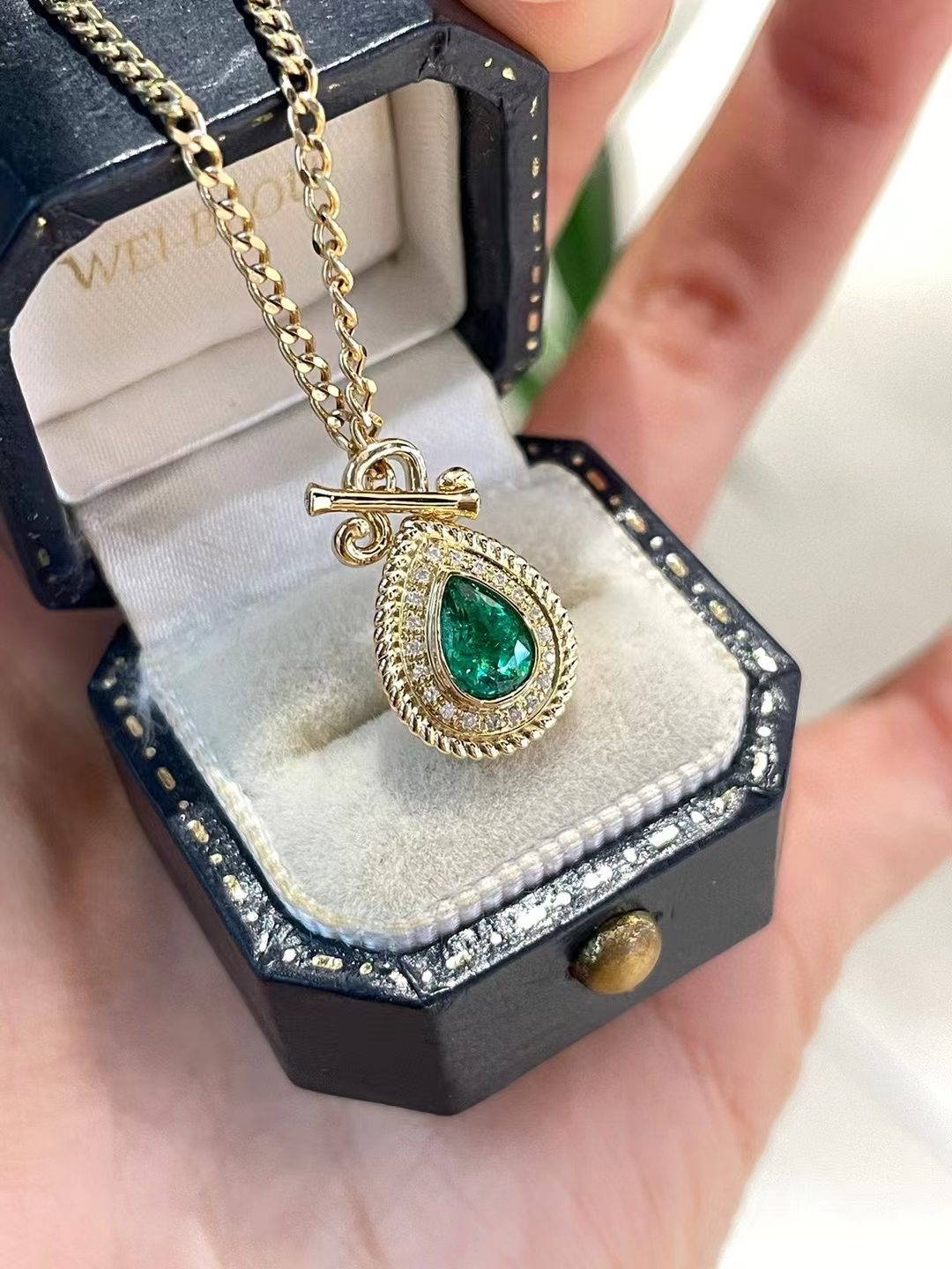 mmexport1736756371259